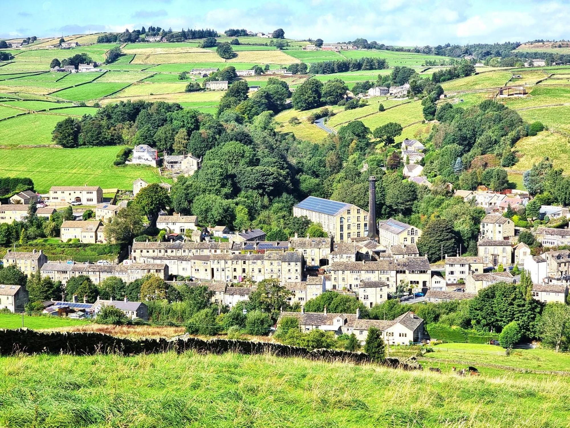The Old Wash Kitchen - Charming Character Cottage In Holmfirth, Yorkshire Exterior photo